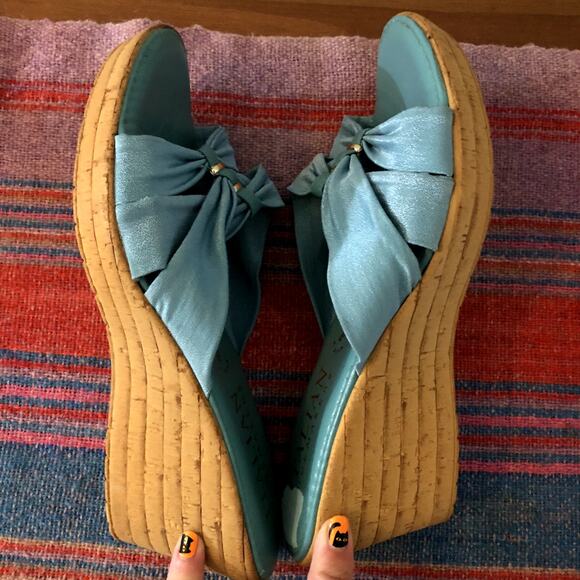 Vintage Italian Shoemakers Wedge Sandals Size 8 Blue Fabric Cork 90s Y2K - Picture 4 of 11
